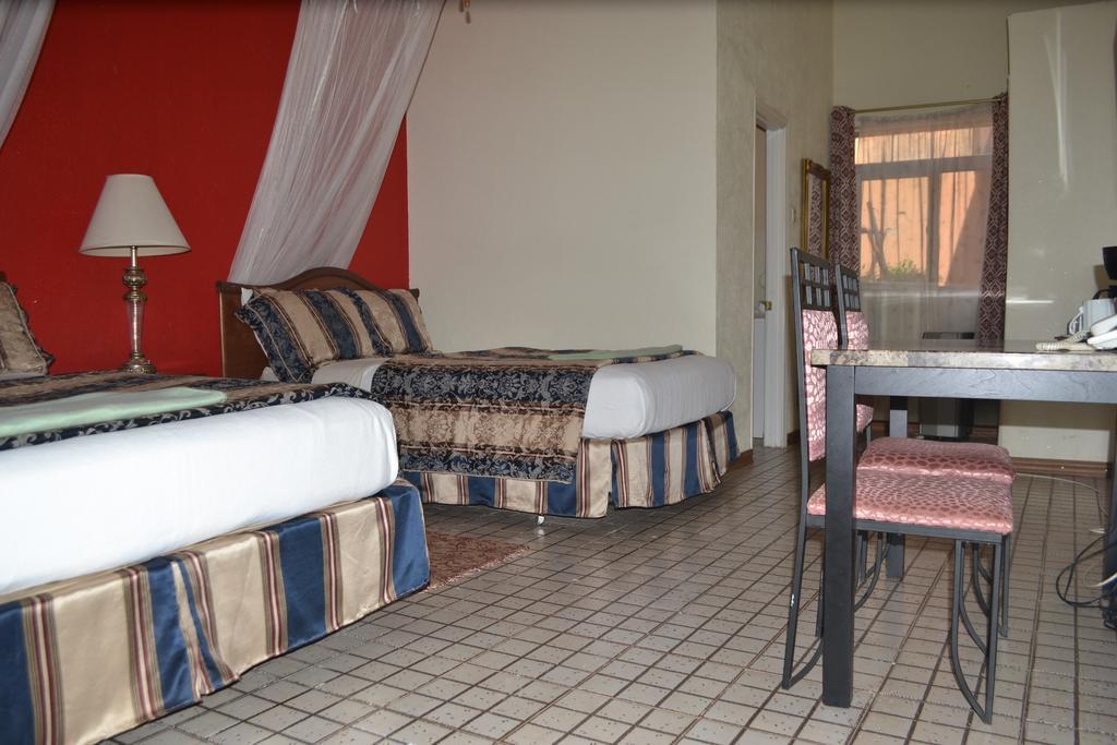 Executive Airport Hotel Entebbe Pokoj fotografie