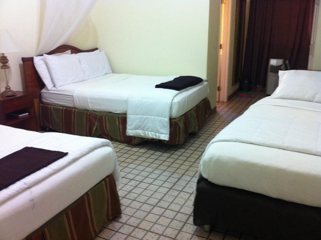 Executive Airport Hotel Entebbe Pokoj fotografie