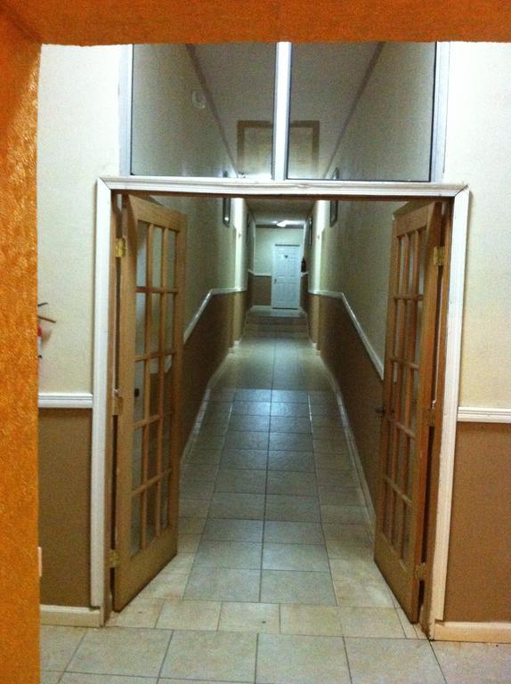 Executive Airport Hotel Entebbe Exteriér fotografie