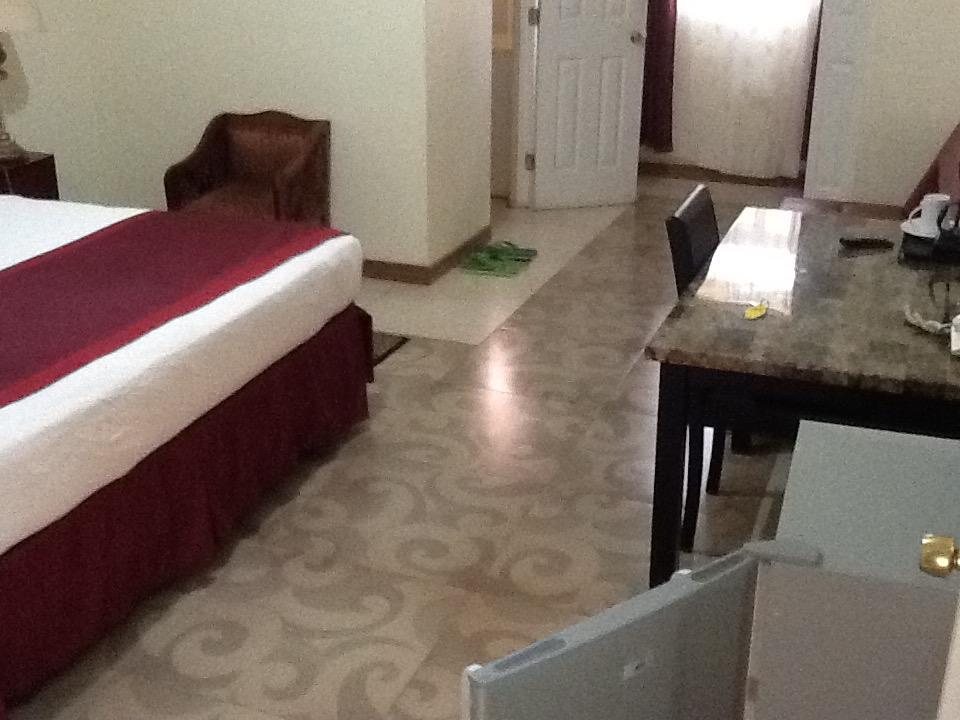 Executive Airport Hotel Entebbe Exteriér fotografie