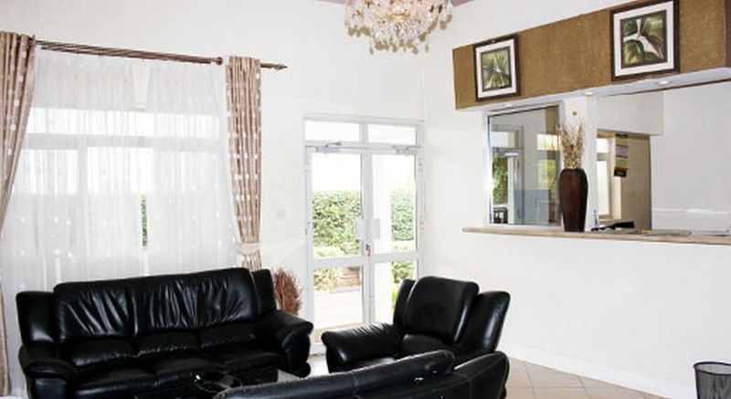 Executive Airport Hotel Entebbe Exteriér fotografie