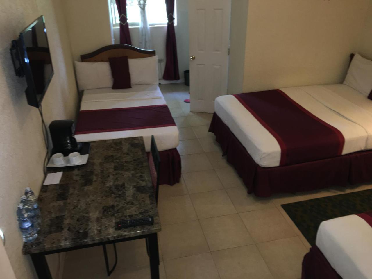 Executive Airport Hotel Entebbe Exteriér fotografie